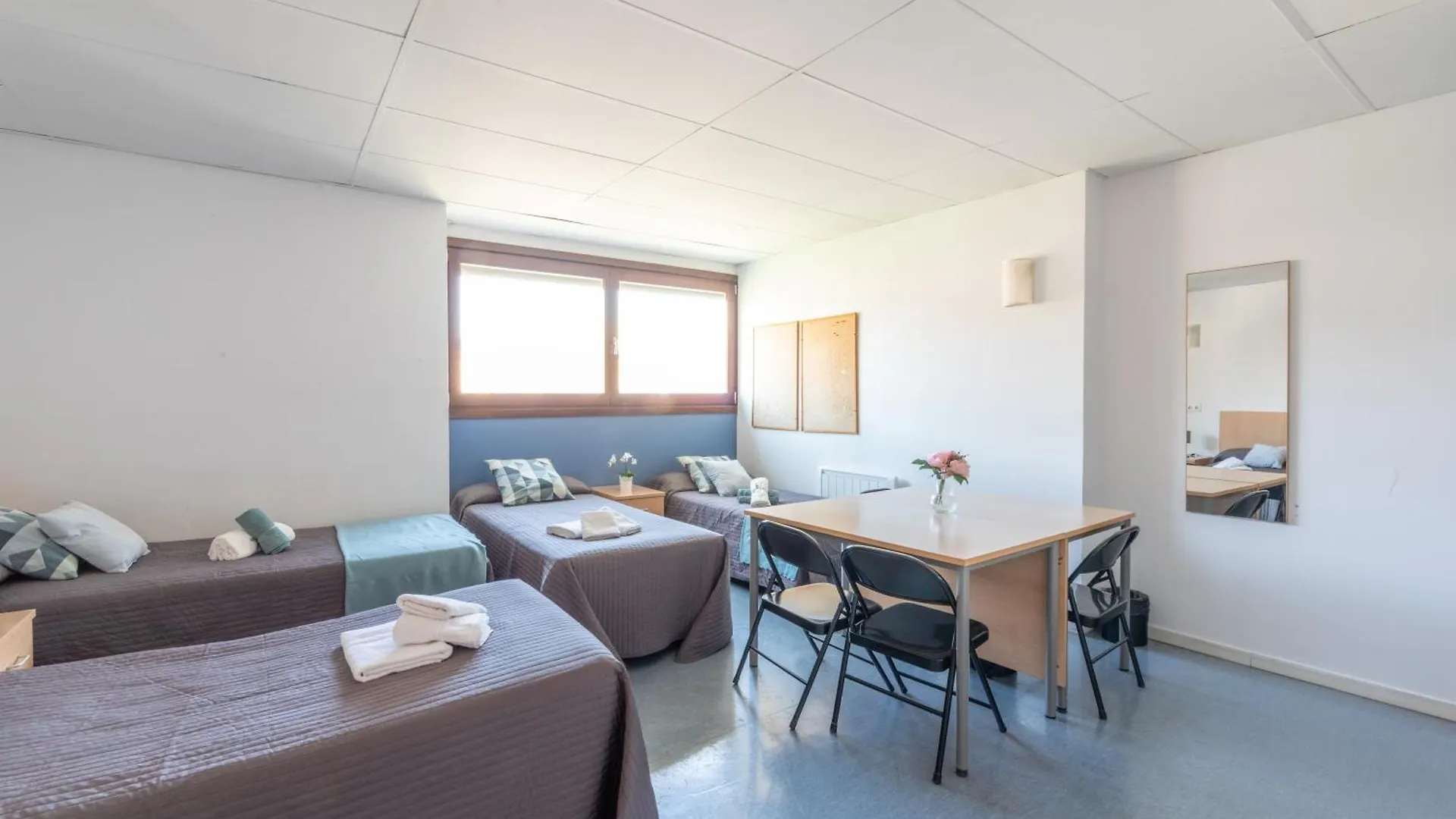 Residencia Universitaria Resa Lesseps Barcellona Spagna
